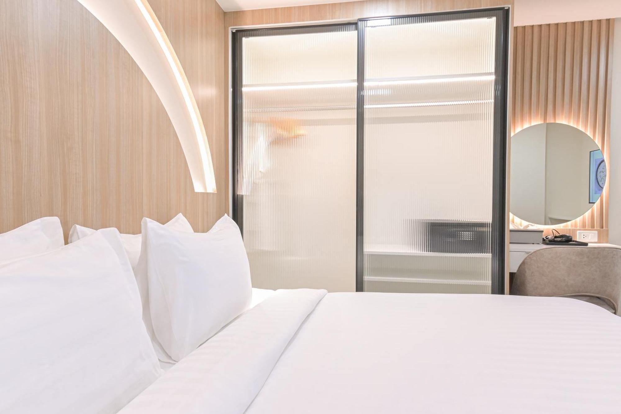 Shewin De Bangkok Hotel Luaran gambar